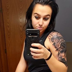 Meet your Posher, Hannah